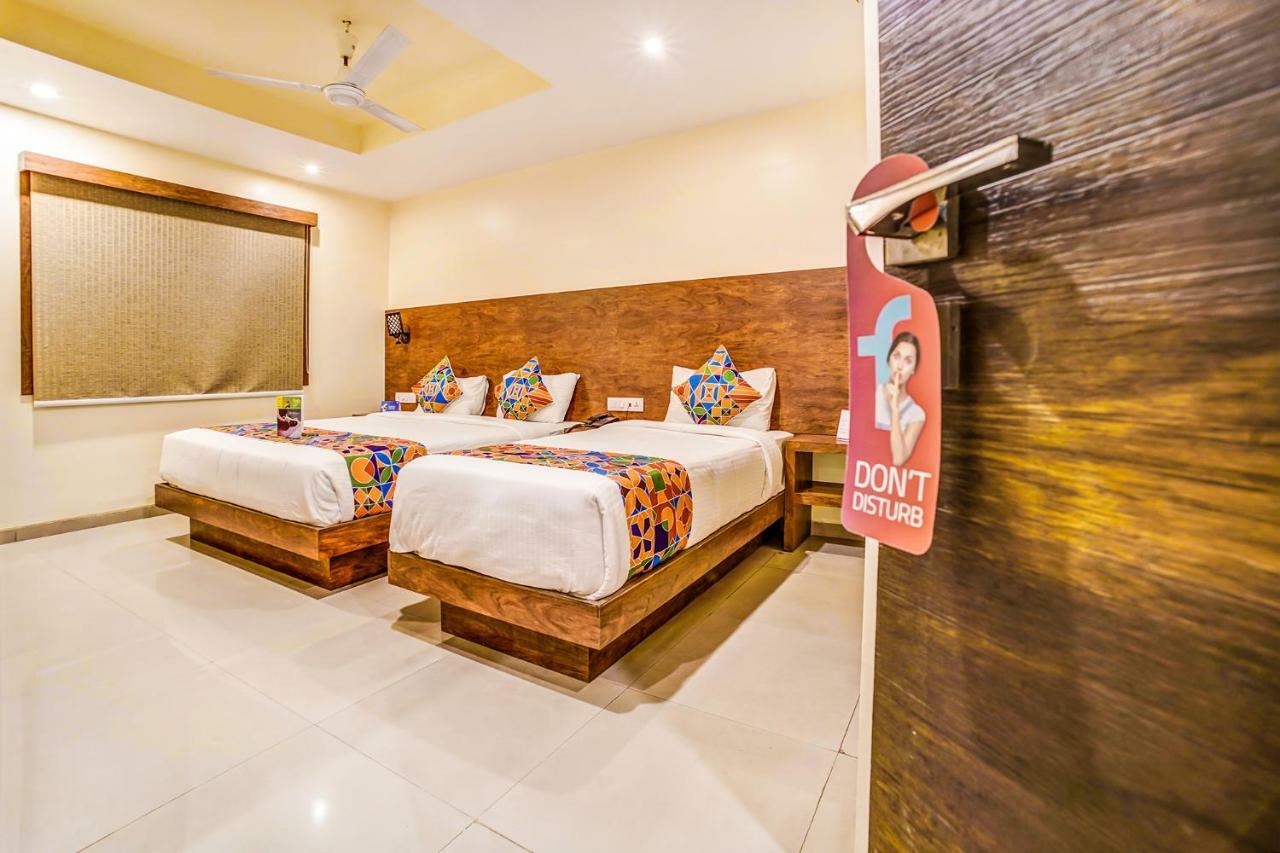 Oyo 9187 Adlon International Hotel - Mumbai — Photos 1